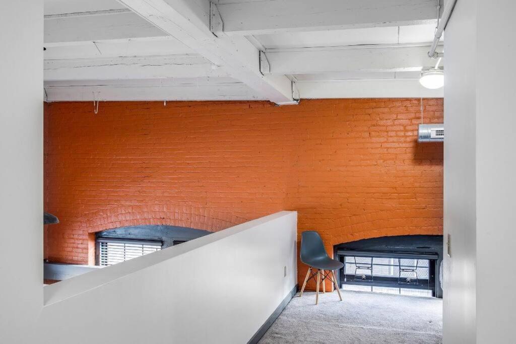 Centric Modern Loft W/ King Beds & Smart Gametable Villa Rochester Bagian luar foto